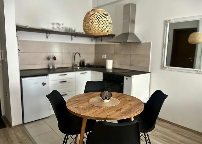 アパート Skandik Luxe ヤゴディナ